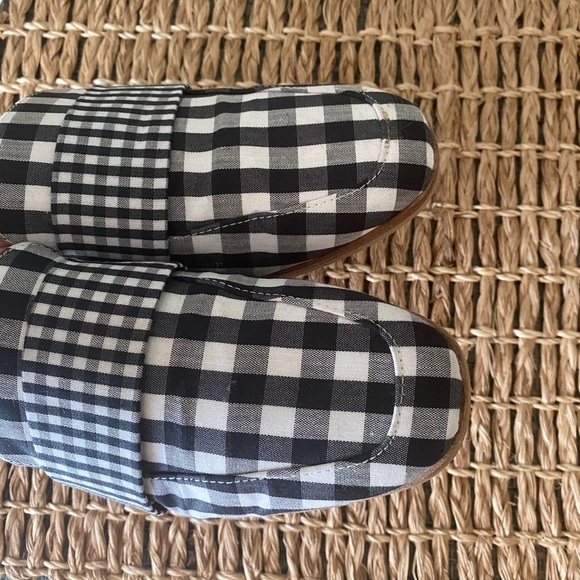 Free People At Ease Loafer Mule Checked Gingham Black White Tan EU 37 US 7 - Picture 10 of 16